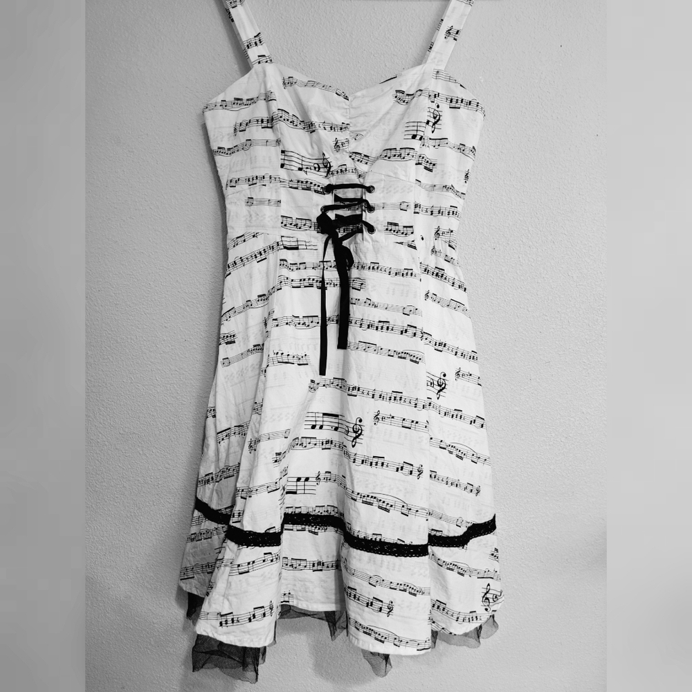 Hot topic dress